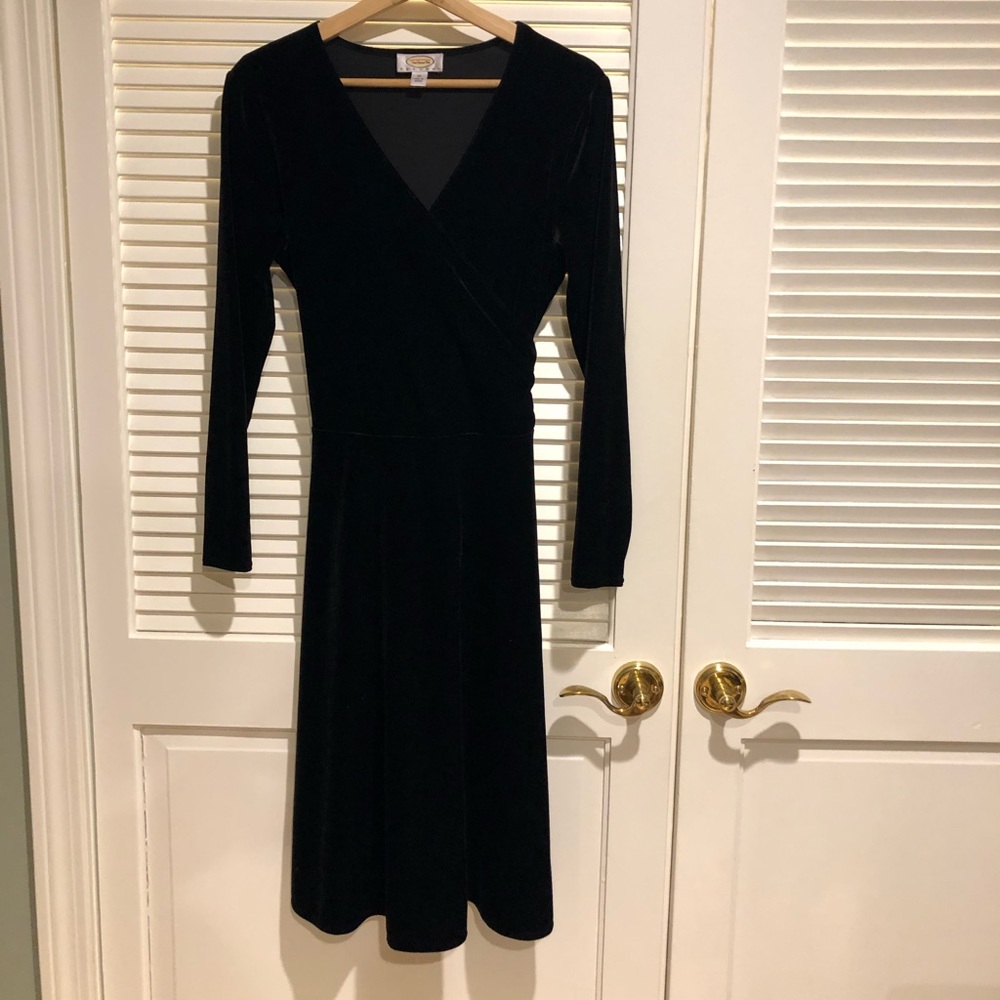 Talbots v-neck velvet dress with waist tie